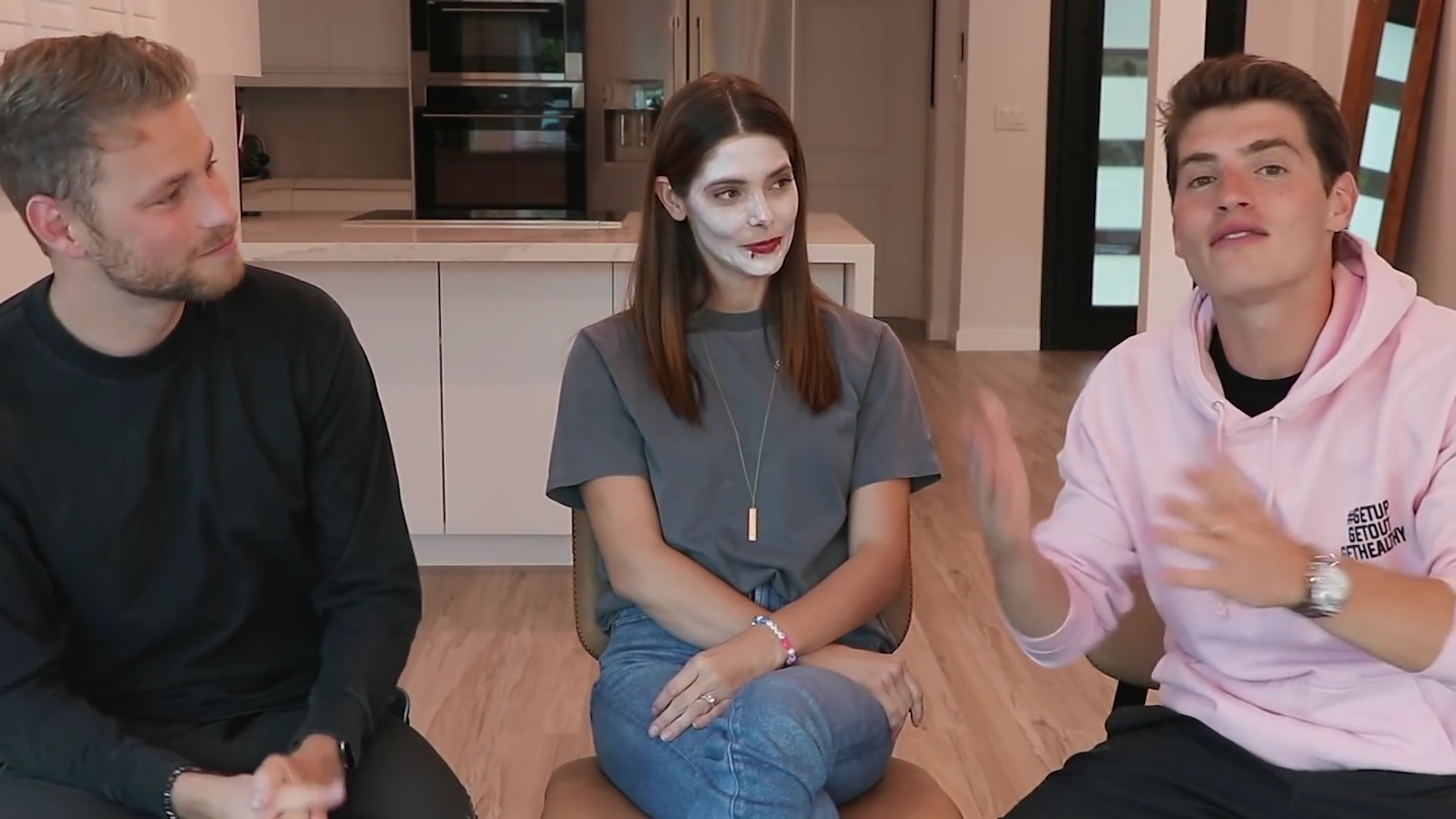 Ashley-Greene-dot-nl_2020GreggandCameron0966.jpg Ashley-Greene-dot-nl_2020GreggandCameron0966.jpg