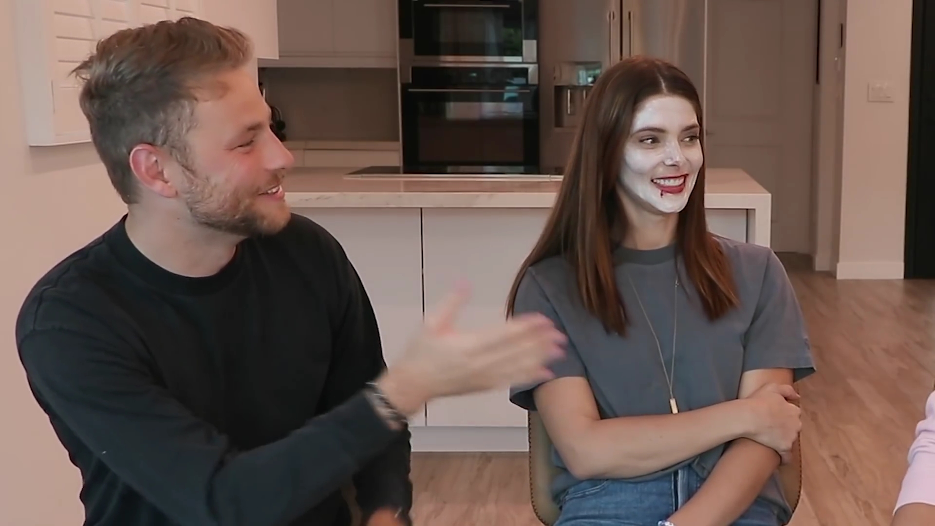 Ashley-Greene-dot-nl_2020GreggandCameron0979.jpg Ashley-Greene-dot-nl_2020GreggandCameron0979.jpg