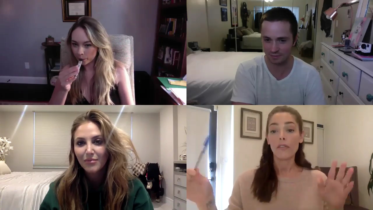 Ashley-Greene-dot-nl_2020TwoAndAHalfGirls0467.jpg Ashley-Greene-dot-nl_2020TwoAndAHalfGirls0467.jpg