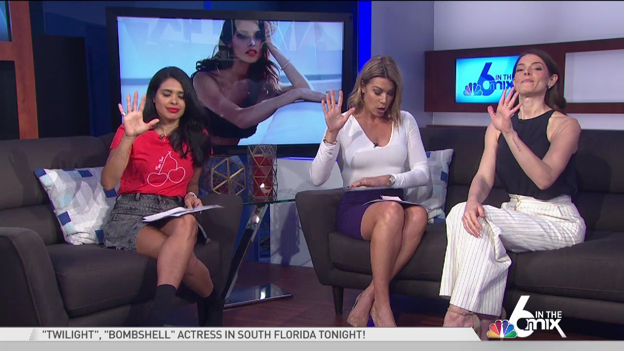 Ashley-Greene-dot-nl-2020NBC6InTheMix0045.jpg Ashley-Greene-dot-nl-2020NBC6InTheMix0045.jpg