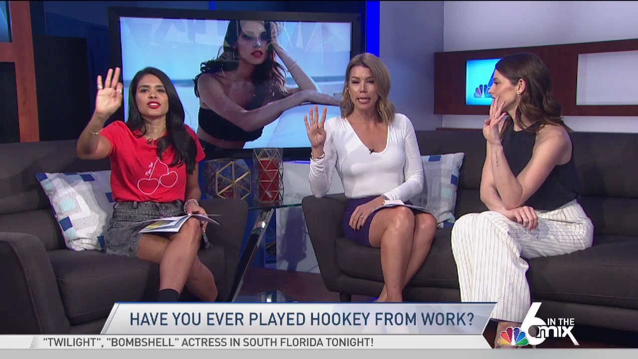 Ashley-Greene-dot-nl-2020NBC6InTheMix0083.jpg Ashley-Greene-dot-nl-2020NBC6InTheMix0083.jpg