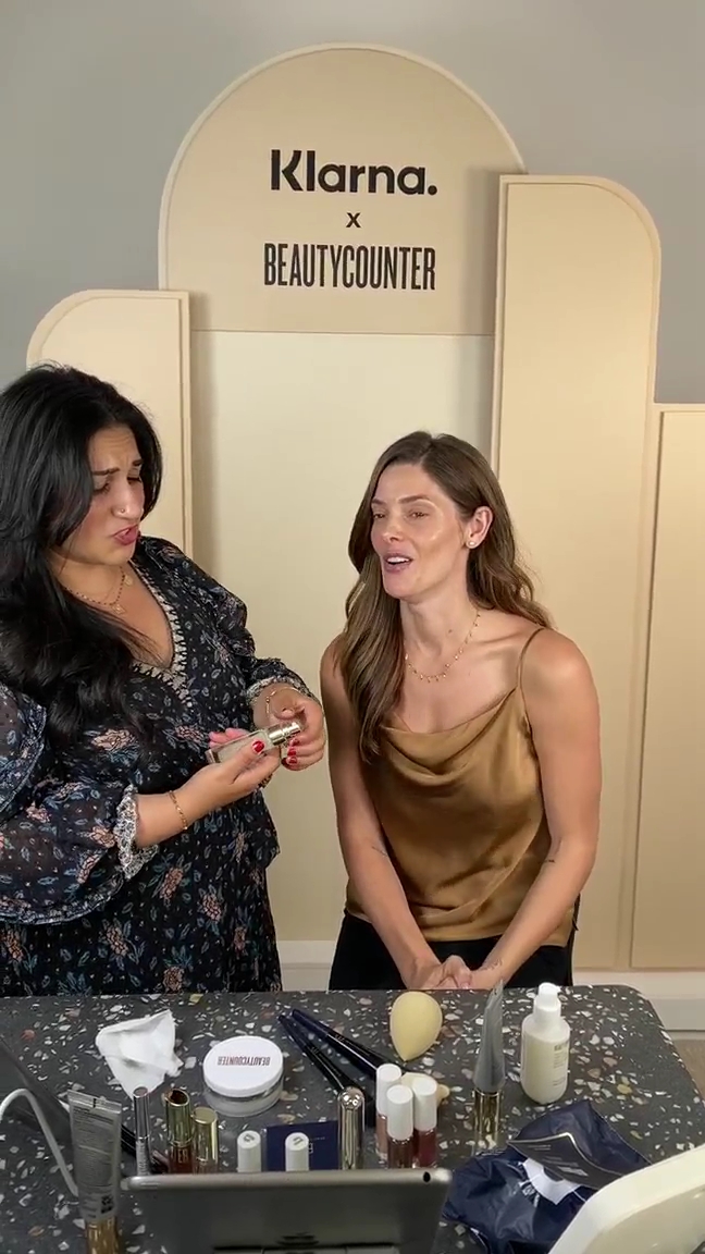 Ashley-Greene-dot-nl_2021BeautyCounterXKlarna-interview0021.jpg