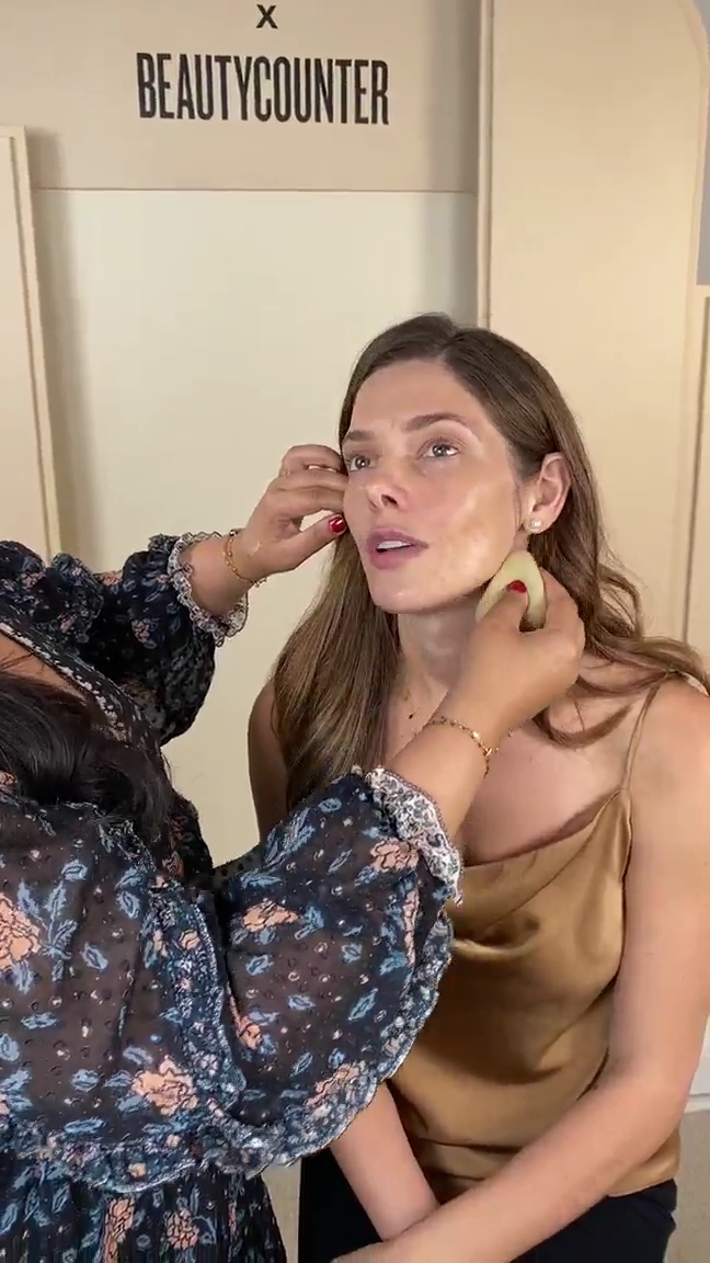 Ashley-Greene-dot-nl_2021BeautyCounterXKlarna-interview0131.jpg Ashley-Greene-dot-nl_2021BeautyCounterXKlarna-interview0131.jpg