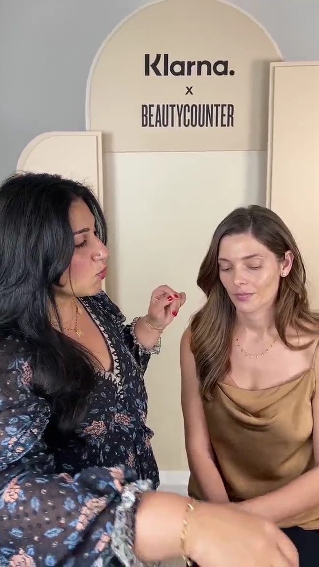 Ashley-Greene-dot-nl_2021BeautyCounterXKlarna-interview0142.jpg