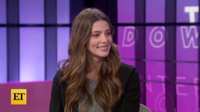 Ashley-Greene-dot-nl_2022EntertainmentTonight0208.jpg