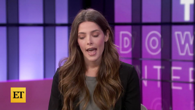 Ashley-Greene-dot-nl_2022EntertainmentTonight0221.jpg