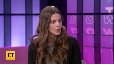 Ashley-Greene-dot-nl_2022EntertainmentTonight0256.jpg