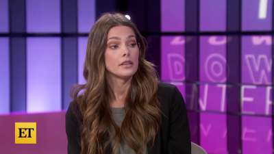 Ashley-Greene-dot-nl_2022EntertainmentTonight0282.jpg