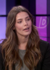 Ashley-Greene-dot-nl_2022EntertainmentTonight0230.jpg