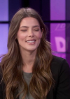 Ashley-Greene-dot-nl_2022EntertainmentTonight0231.jpg