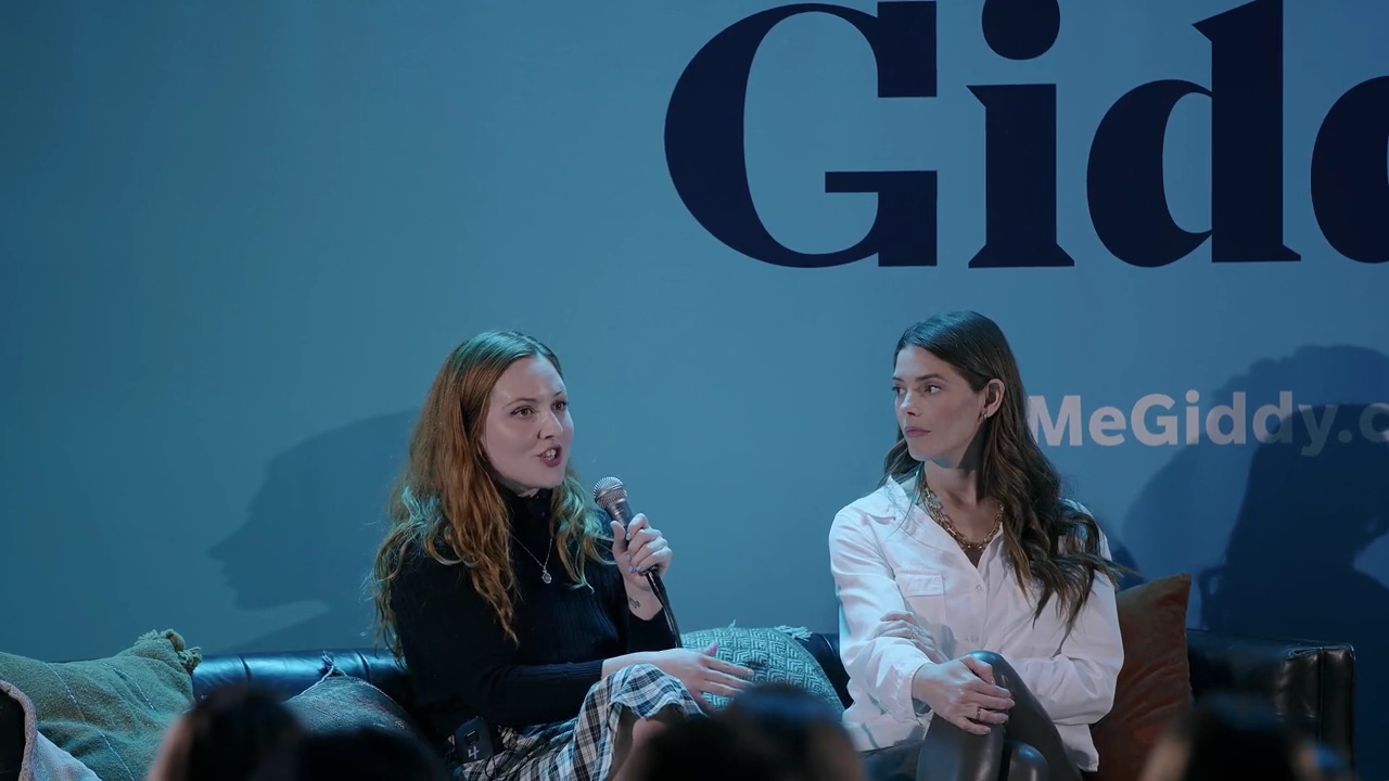 Ashley-Greene-dot-nl_2022GetMeGiddy-BarePanel0670.jpg Ashley-Greene-dot-nl_2022GetMeGiddy-BarePanel0670.jpg