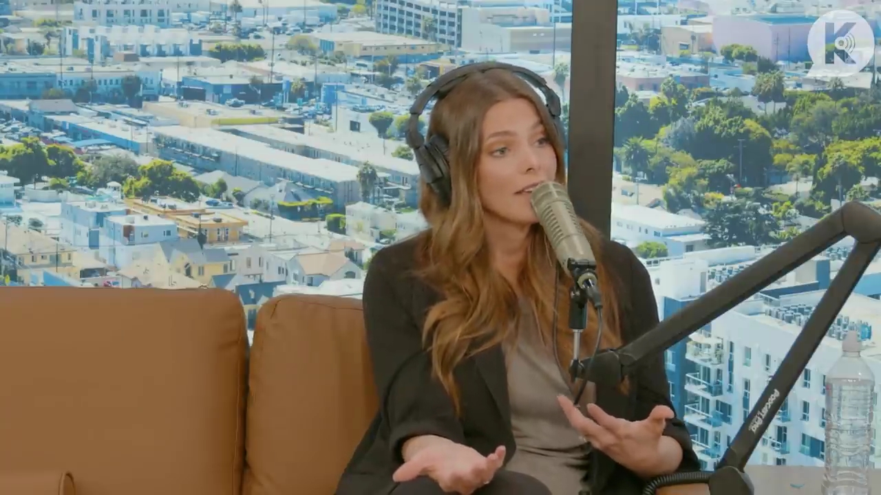 Ashley-Greene-dot-nl_2022TheViallFiles2624.jpg Ashley-Greene-dot-nl_2022TheViallFiles2624.jpg