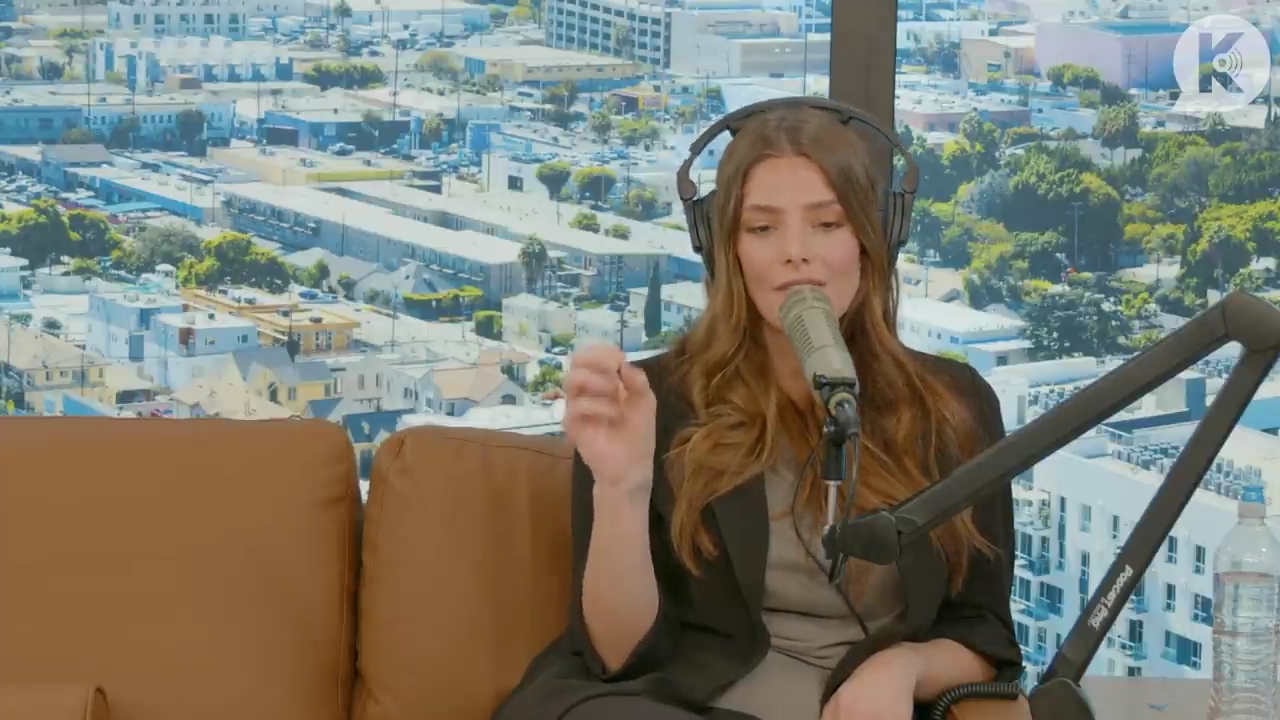 Ashley-Greene-dot-nl_2022TheViallFiles3539.jpg Ashley-Greene-dot-nl_2022TheViallFiles3539.jpg