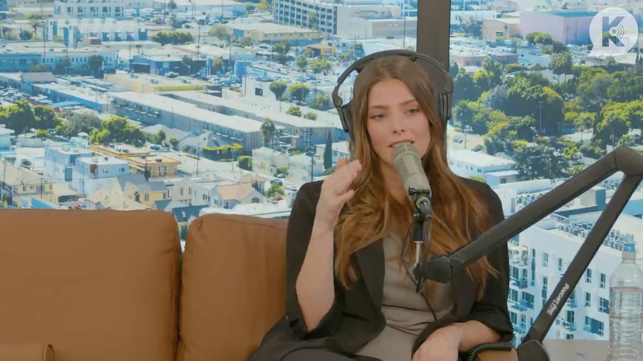 Ashley-Greene-dot-nl_2022TheViallFiles3545.jpg Ashley-Greene-dot-nl_2022TheViallFiles3545.jpg