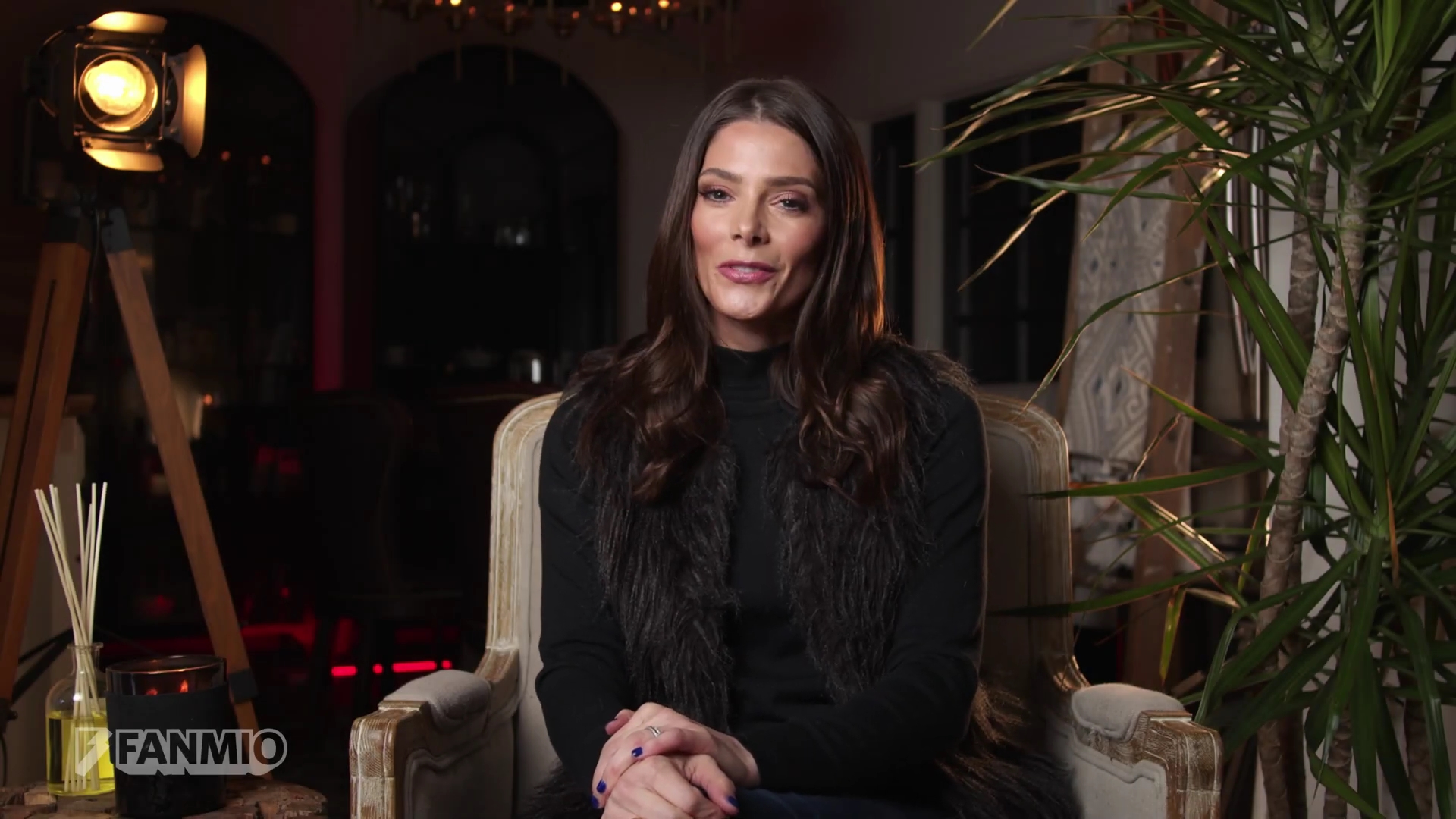 Ashley-Greene-dot-nl_2019FanMio-VideoMeetAndGreet0008.jpg Ashley-Greene-dot-nl_2019FanMio-VideoMeetAndGreet0008.jpg