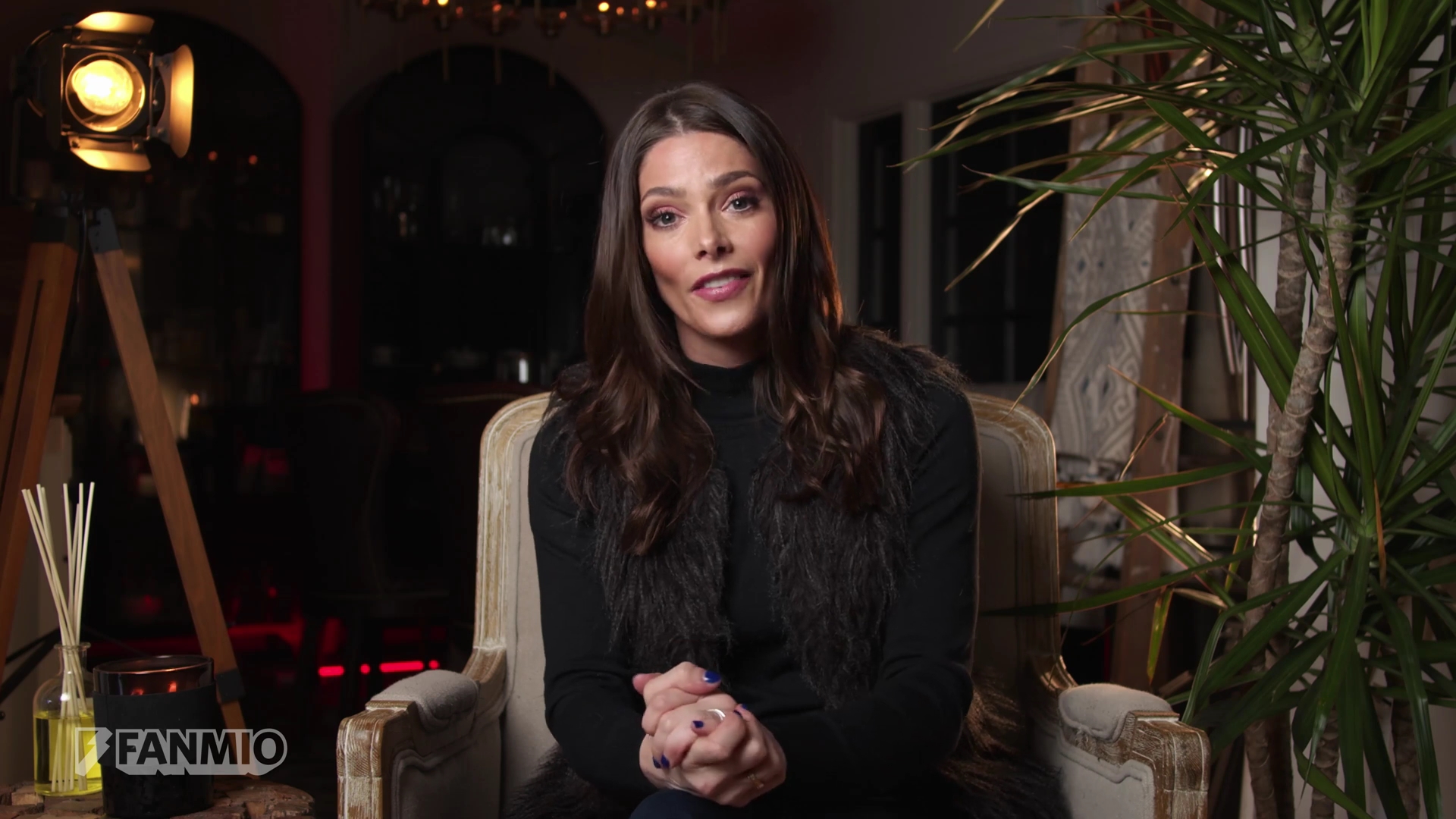 Ashley-Greene-dot-nl_2019FanMio-VideoMeetAndGreet0020.jpg Ashley-Greene-dot-nl_2019FanMio-VideoMeetAndGreet0020.jpg