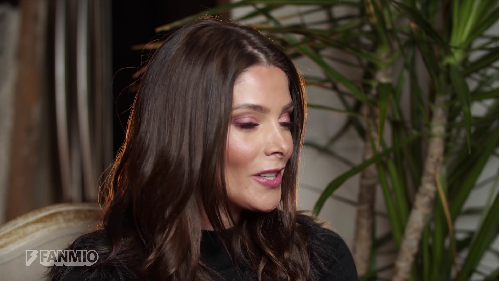 Ashley-Greene-dot-nl_2019FanMio-VideoMeetAndGreet0038.jpg Ashley-Greene-dot-nl_2019FanMio-VideoMeetAndGreet0038.jpg