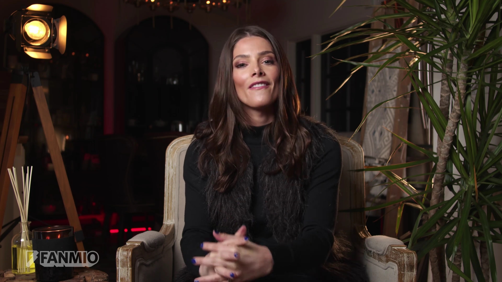 Ashley-Greene-dot-nl_2019FanMio-VideoMeetAndGreet0044.jpg Ashley-Greene-dot-nl_2019FanMio-VideoMeetAndGreet0044.jpg