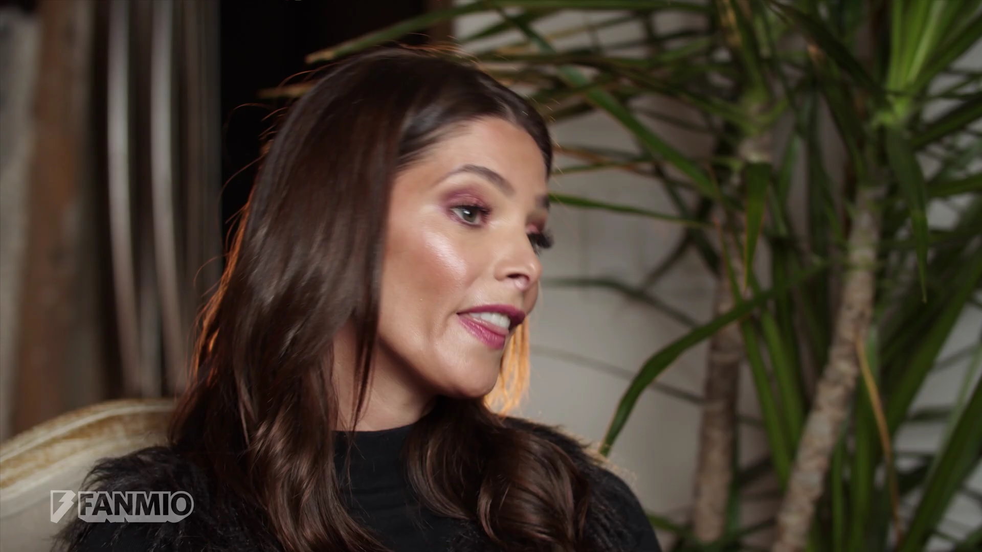 Ashley-Greene-dot-nl_2019FanMio-VideoMeetAndGreet0091.jpg Ashley-Greene-dot-nl_2019FanMio-VideoMeetAndGreet0091.jpg