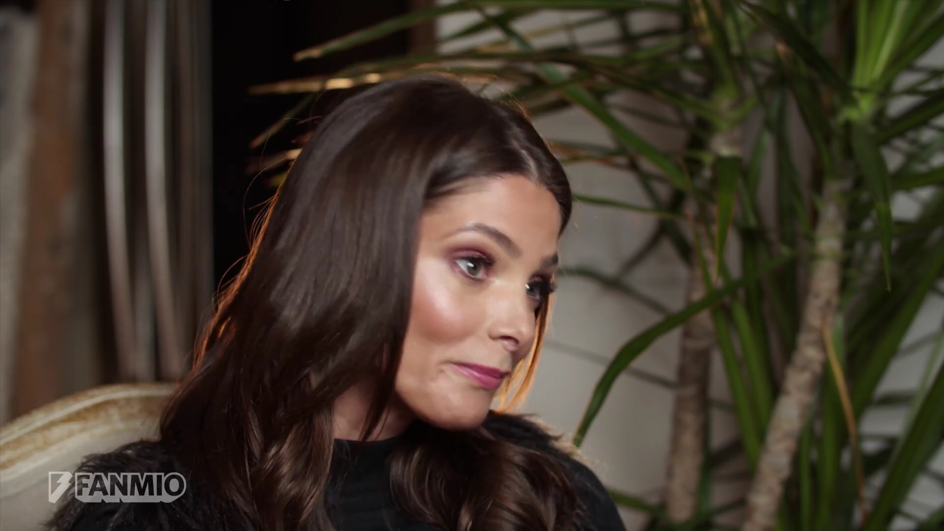Ashley-Greene-dot-nl_2019FanMio-VideoMeetAndGreet0092.jpg Ashley-Greene-dot-nl_2019FanMio-VideoMeetAndGreet0092.jpg