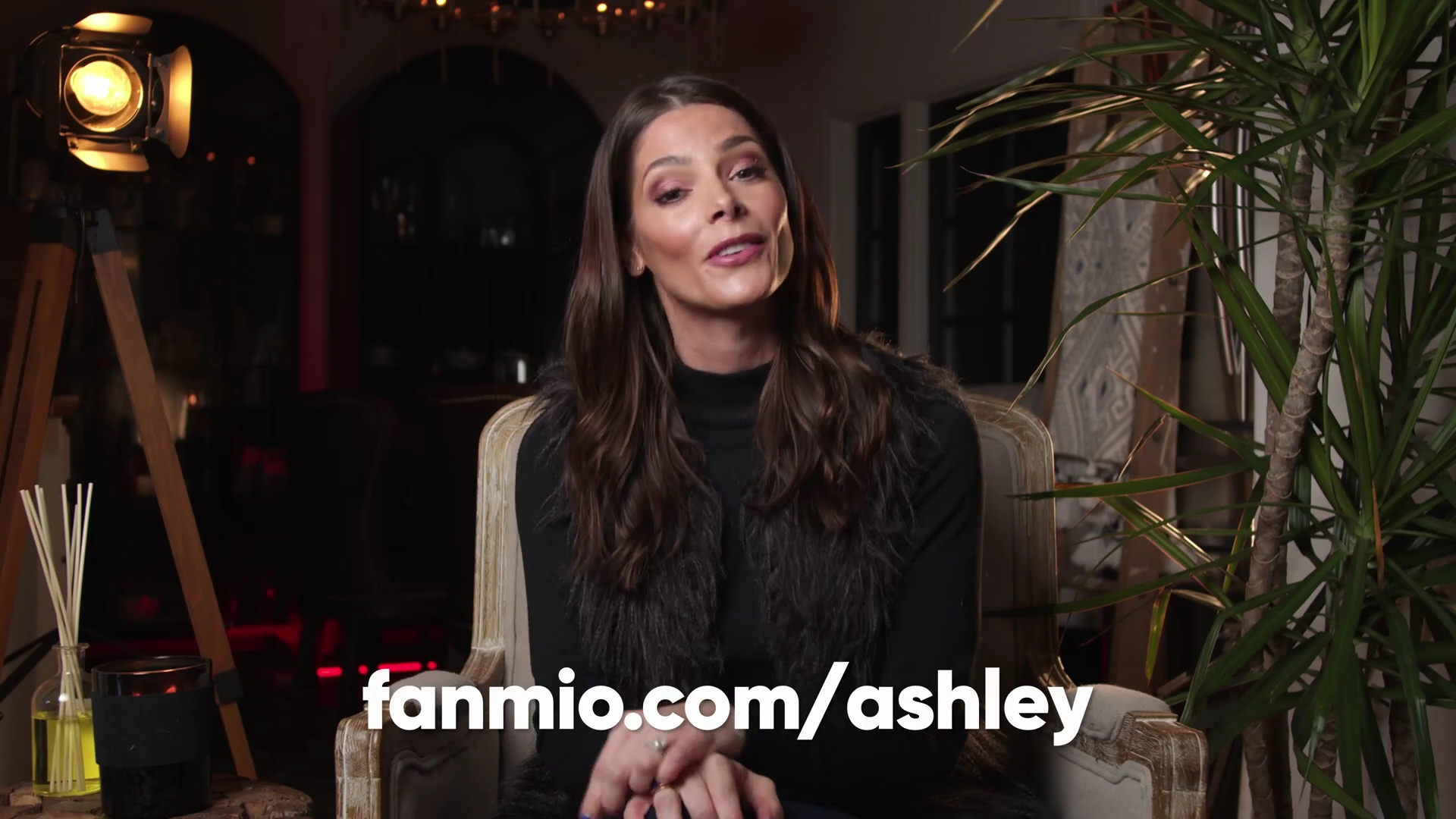 Ashley-Greene-dot-nl_2019FanMio-VideoMeetAndGreet0112.jpg Ashley-Greene-dot-nl_2019FanMio-VideoMeetAndGreet0112.jpg