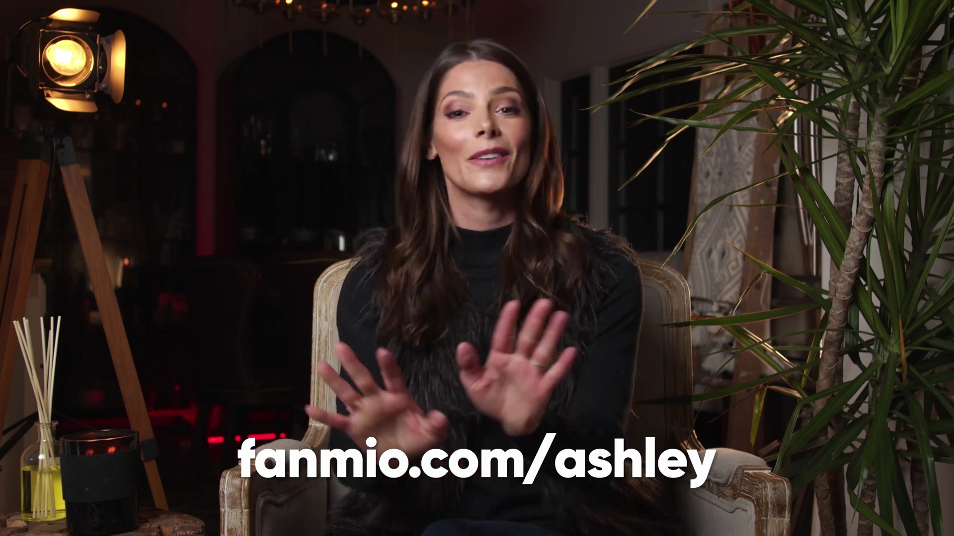 Ashley-Greene-dot-nl_2019FanMio-VideoMeetAndGreet0113.jpg Ashley-Greene-dot-nl_2019FanMio-VideoMeetAndGreet0113.jpg