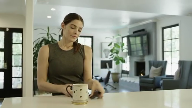 Ashley-Greene-dot-nl_2020Hydrow0025.png Ashley-Greene-dot-nl_2020Hydrow0025.png