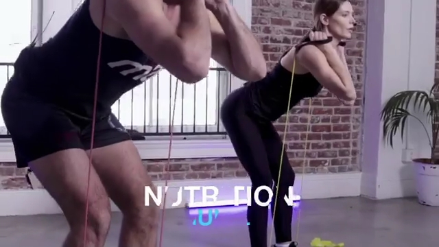 Ashley-Greene-dot-nl_Mate_To_Go-onlinetraining_Reclame0109.jpg