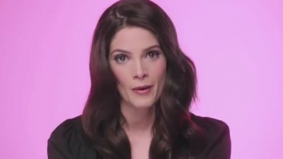 Ashley-Greene_dot_nl-MarkCosmeticsvideo2012-0018.jpg