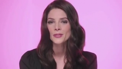 Ashley-Greene_dot_nl-MarkCosmeticsvideo2012-0023.jpg