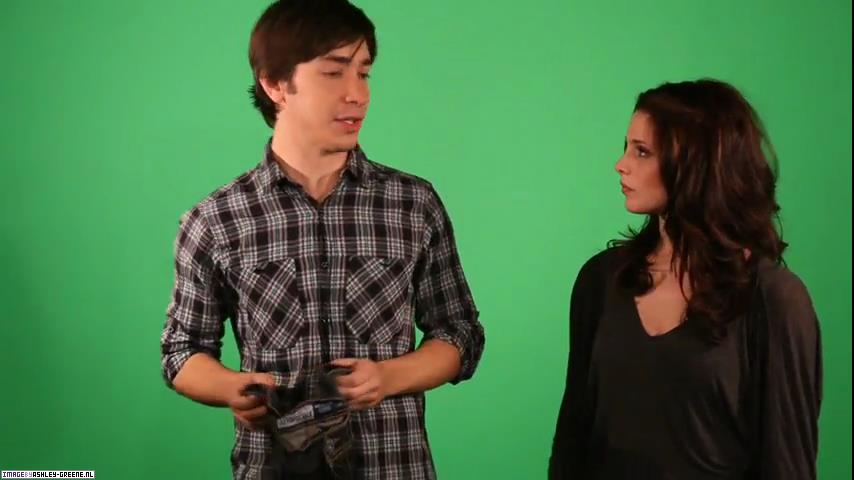 TeenForJeansOuttakes0000100.jpg TeenForJeansOuttakes0000100.jpg