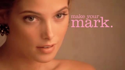 Ashley-Greene_dot_nl__MarkCosmeticsCommercial1-00011.jpg