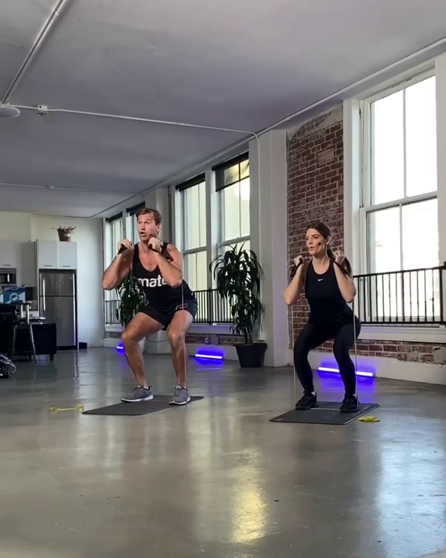 13 november 2020: Maaaaates! I’m so excited for you guys to join me and my mates in Revenge Month! This Monday (Nov 16th), we’re releasing a month of brand new Mate to Go online workouts with some very special guests!🕺🏻💙⭐️
.
Make sure to head to matetogo.trainingmate.com or click the link in my bio to sign up for as little as $42 a month!
