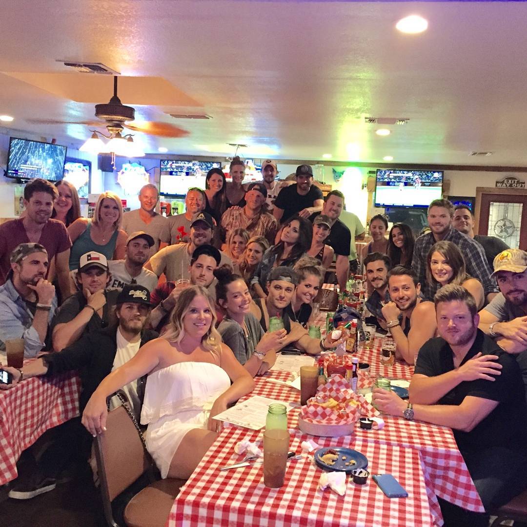 05 juli 2015: Everything is bigger in Texas. Somehow so is our group of friends!
