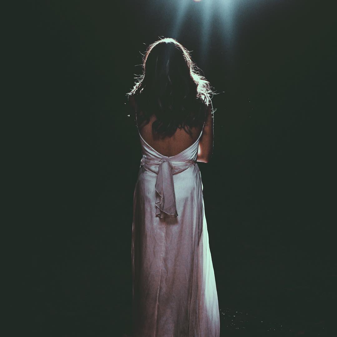 15 maart: Behind the scenes still of @ashleygreene for @bannersmusic video. Dress by @sarahseven

#bannersmusic#ashleygreene#globalcitizen#onlyinLA#journalstandard#bnyfieldnotes#framenoir#style#design#aquietstyle#dslooking#loveme17#artofstyle#muse#thelovemagazine#styleinspiration#artaesthetics#feminine#thatauthenticfeeling#aquietstyle#simplethings#visualsoflife#flashesofdelight#fineartcuration#dslooking#theartofslowliving#chasinglight#labohemelife#portermagazine#sarahseven
