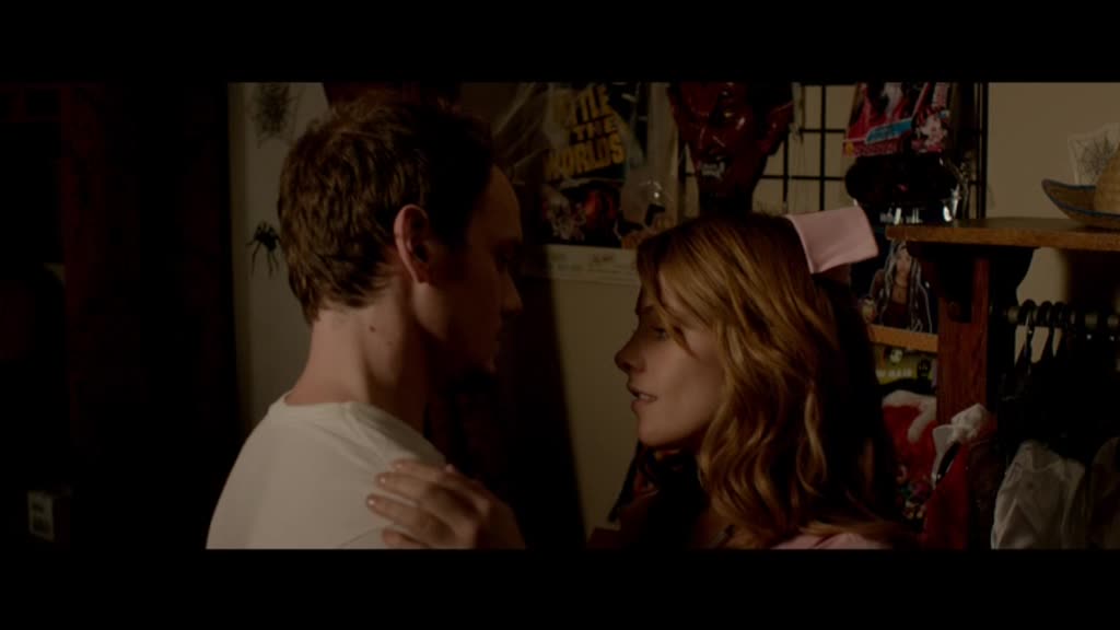 Ashley-Greene-dot-nl-BuryingTheEx00165.jpg