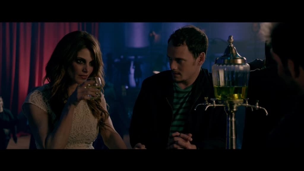 Ashley-Greene-dot-nl-BuryingTheEx00814.jpg