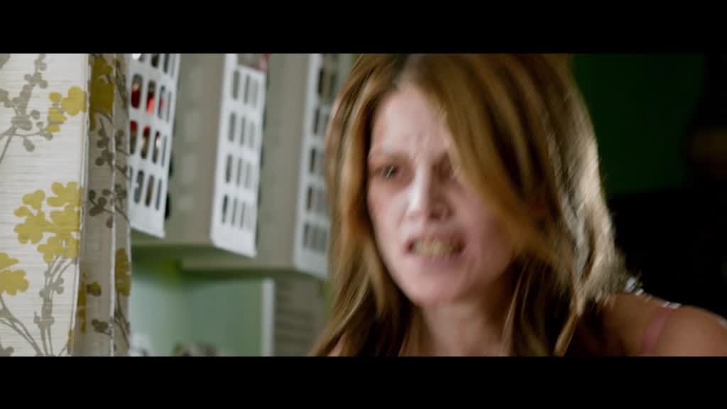 Ashley-Greene-dot-nl-BuryingTheEx01014.jpg