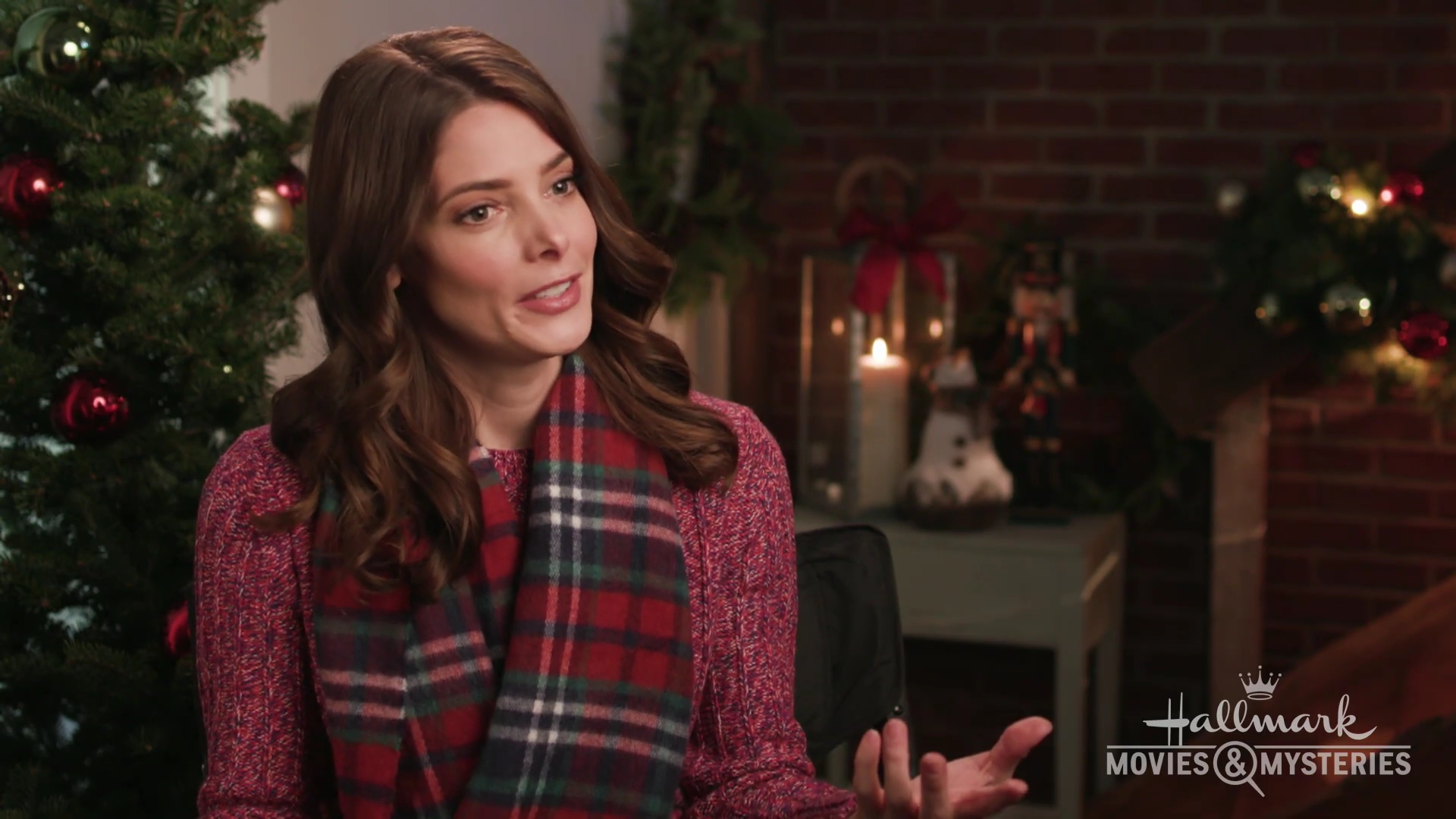 Ashley-Greene-dot-nl_ChristmasOnMyMind-OnLocation0075.jpg Ashley-Greene-dot-nl_ChristmasOnMyMind-OnLocation0075.jpg