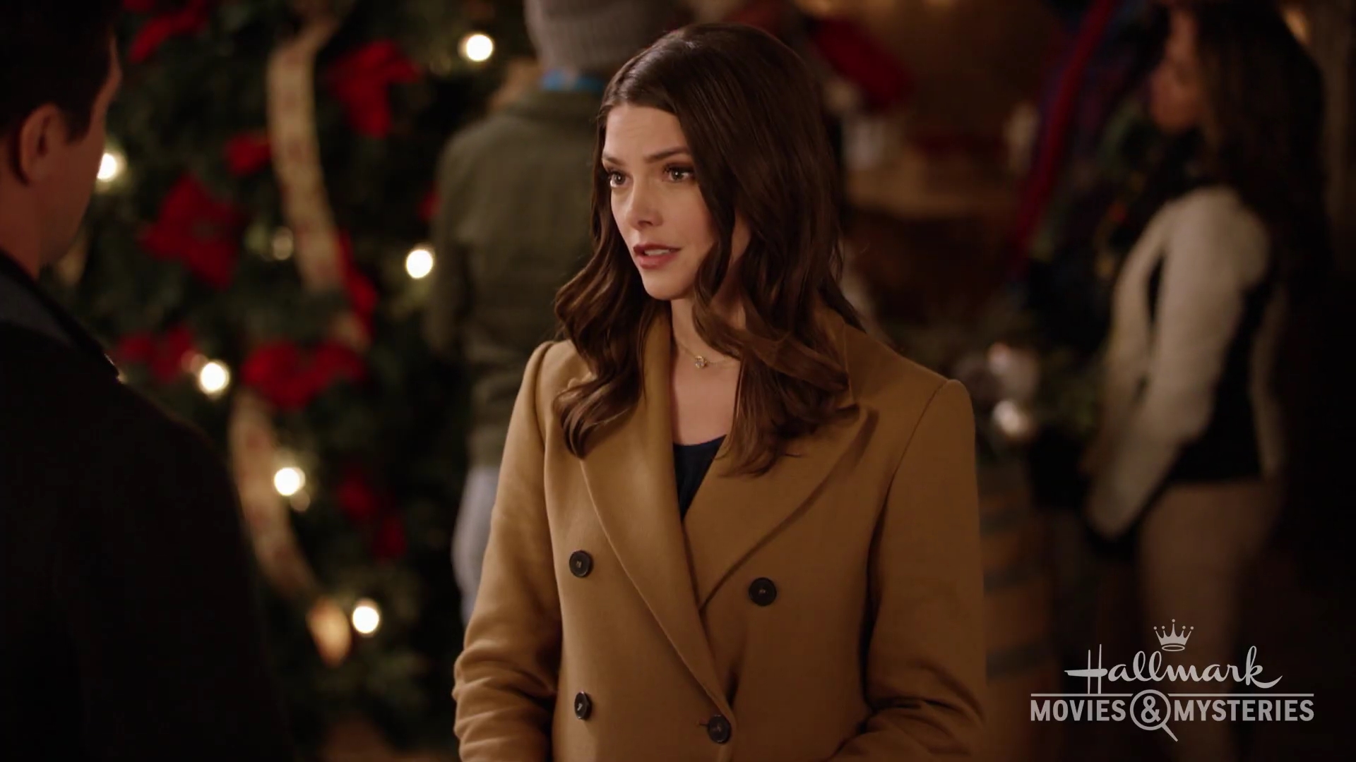 Ashley-Greene-dot-nl_ChristmasOnMyMind-OnLocation0117.jpg
