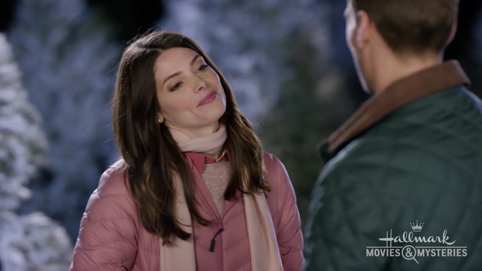 Ashley-Greene-dot-nl_ChristmasOnMyMind-OnLocation0183.jpg