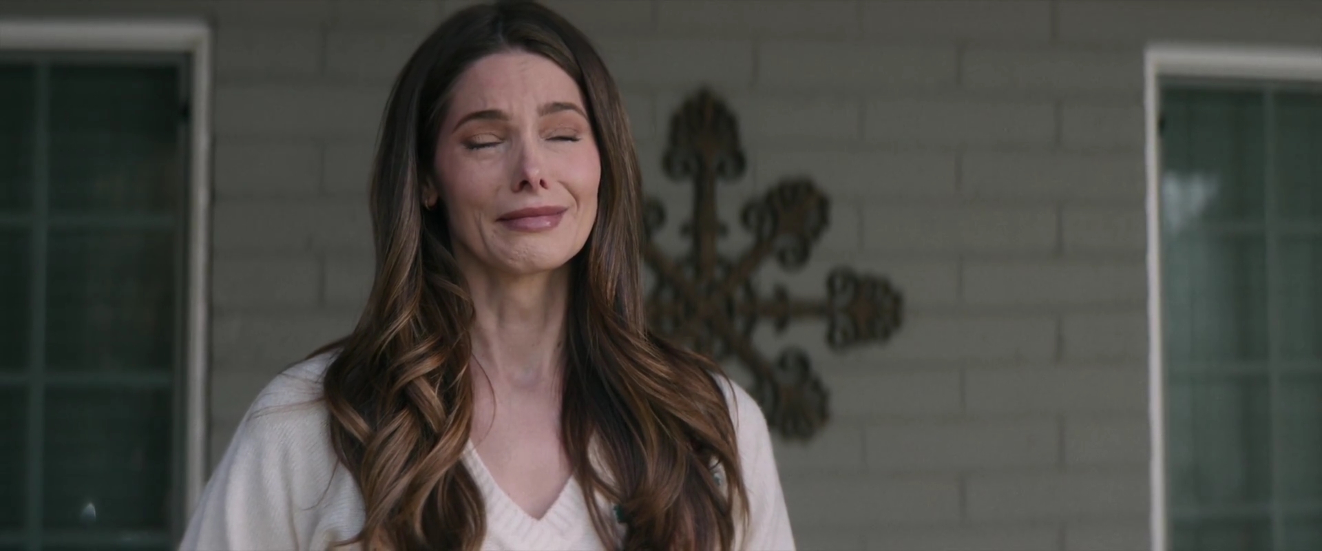 Ashley-Greene-dot-nl_InsideMan4334.jpg