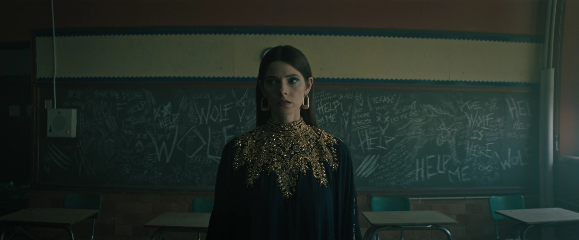 Ashley-Greene-dot-nl_ItFeeds0069.jpg