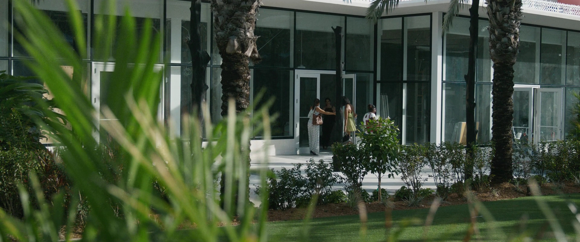 Ashley-Greene-dot-nl-SomeOtherWoman2139.jpg Ashley-Greene-dot-nl-SomeOtherWoman2139.jpg