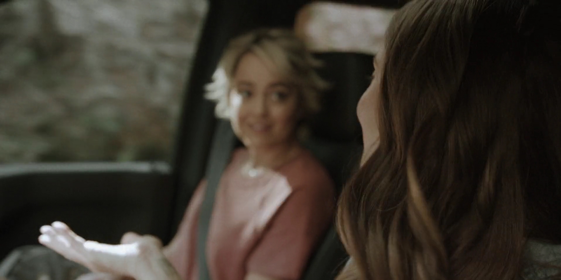 Ashley-Greene-dot-nl_WrongPlace0881.jpg