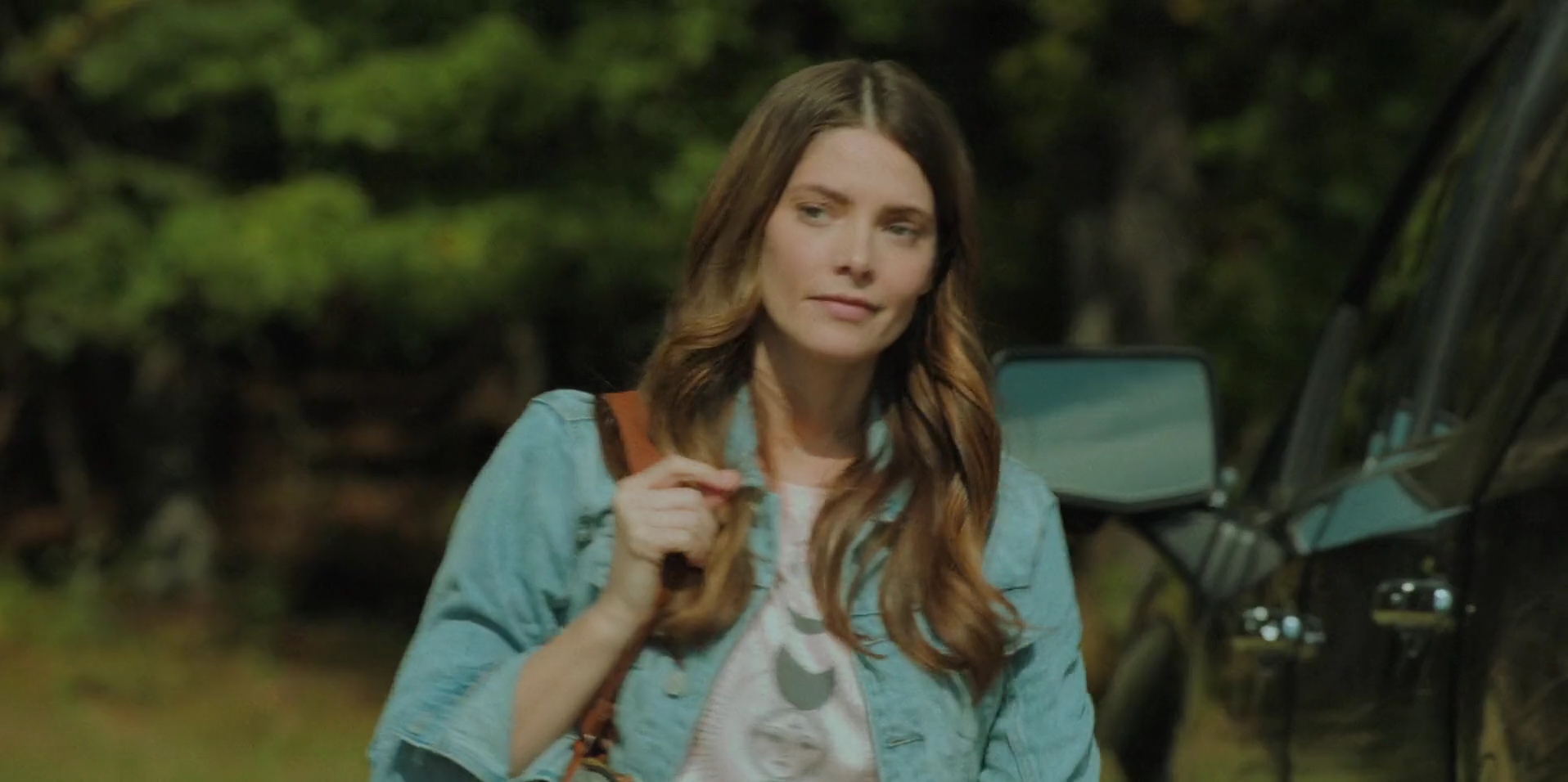 Ashley-Greene-dot-nl_WrongPlace1735.jpg