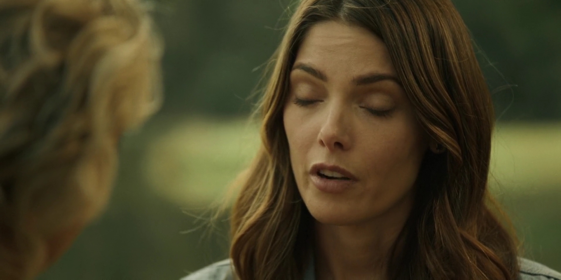 Ashley-Greene-dot-nl_WrongPlace2137.jpg Ashley-Greene-dot-nl_WrongPlace2137.jpg