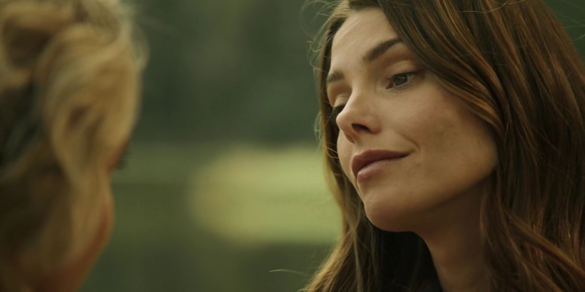 Ashley-Greene-dot-nl_WrongPlace2156.jpg