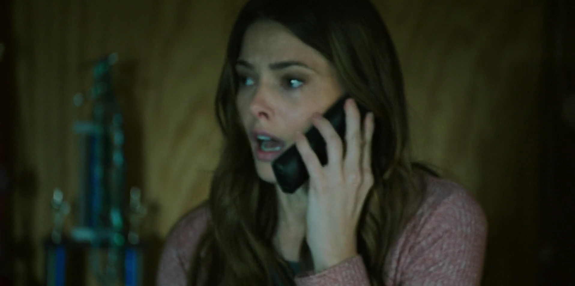 Ashley-Greene-dot-nl_WrongPlace2598.jpg
