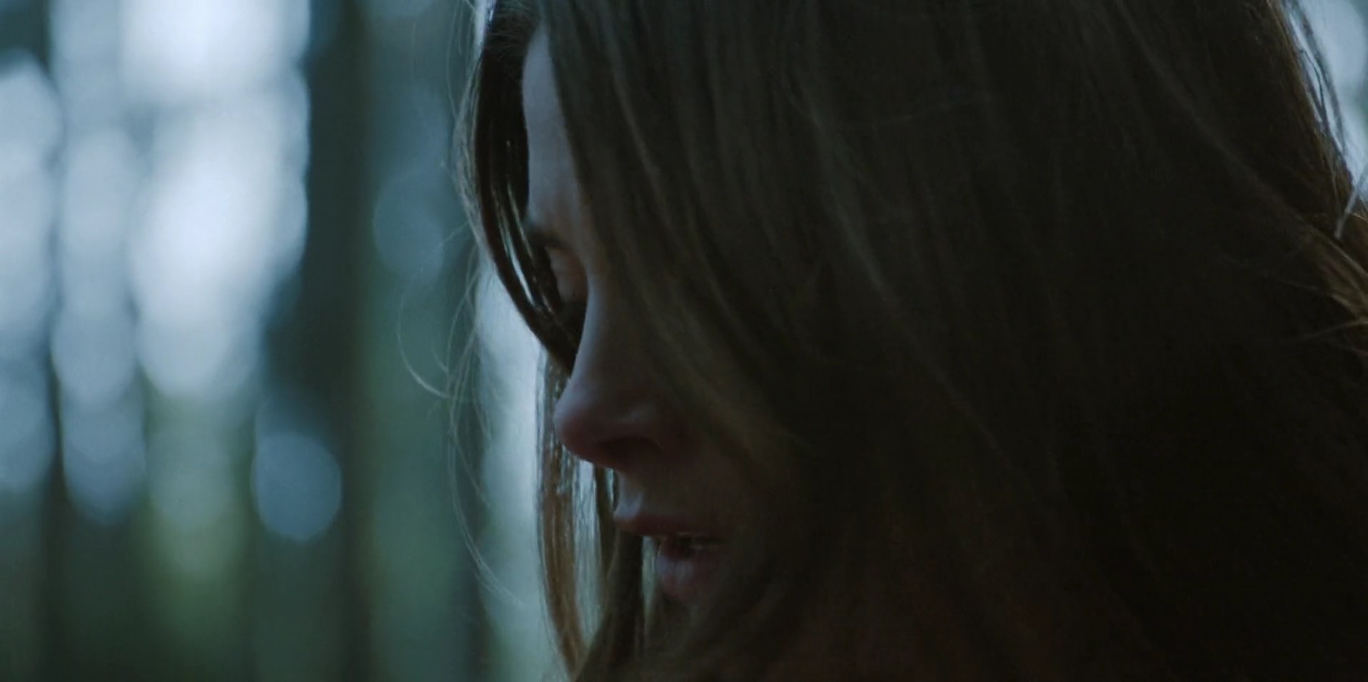 Ashley-Greene-dot-nl_WrongPlace3376.jpg